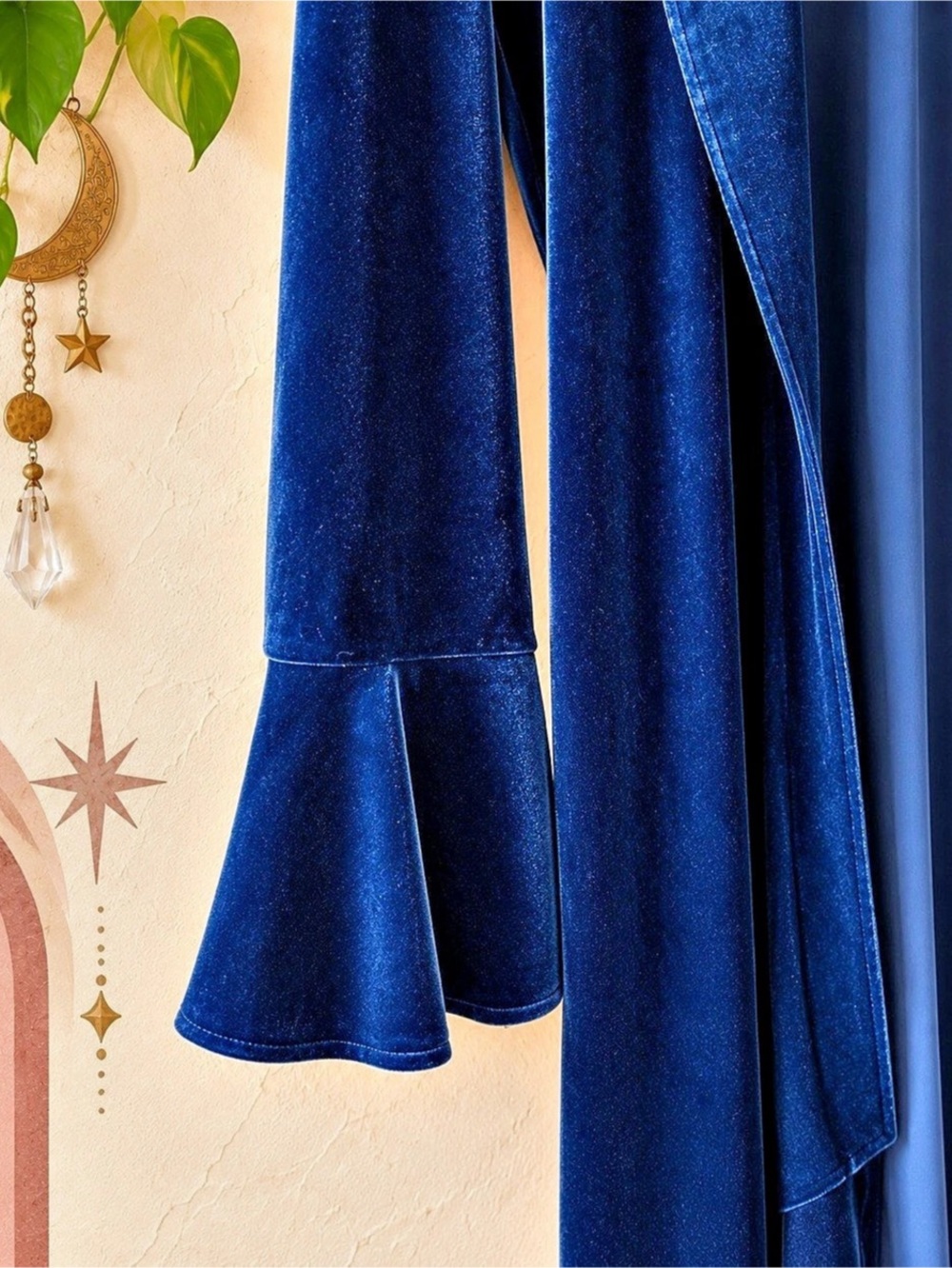 Express Velvet Ruffle Sleeve Duster Blue - Picture 4 of 5